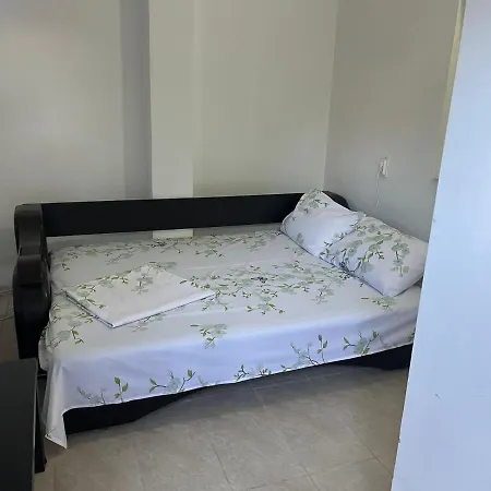 Vio 2 Independente ゲストハウス 4*